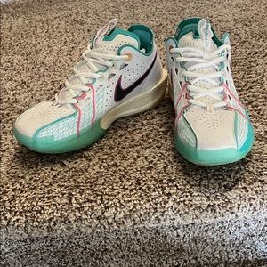 Nike Women's White and Mint Sneakers